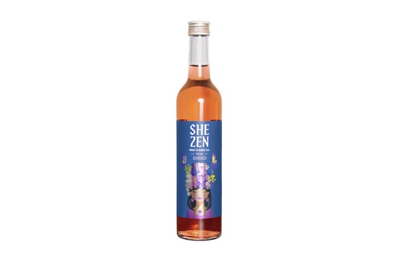 Premium Fruit-Infused Sak&eacute;s