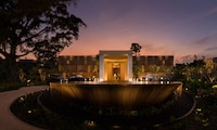 Glamorous Resort Experiences Image 1