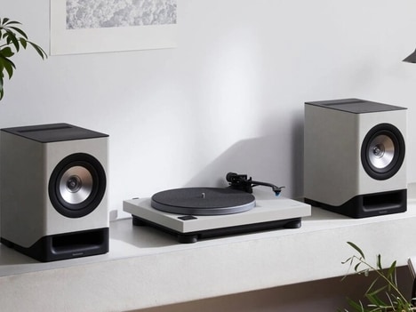 Clean Modern Turntables