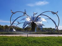 Reflective Public Sculptures Image 2