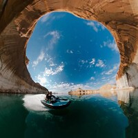 8K 360-Degree Action Cameras Image 3