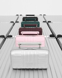Luxe Luggage Brand Purses Image 2
