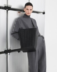 Luxe Luggage Brand Purses Image 8
