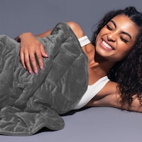 Comfortable Weighted Blankets Image 2