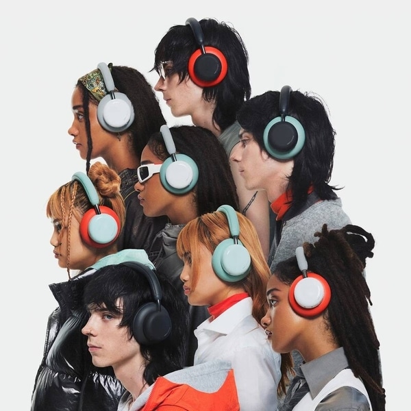 Seamless Audio Adjustment Headphones