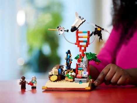 Modular STEM Displays