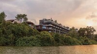 Eco-Friendly Rainforest Resorts Image 4