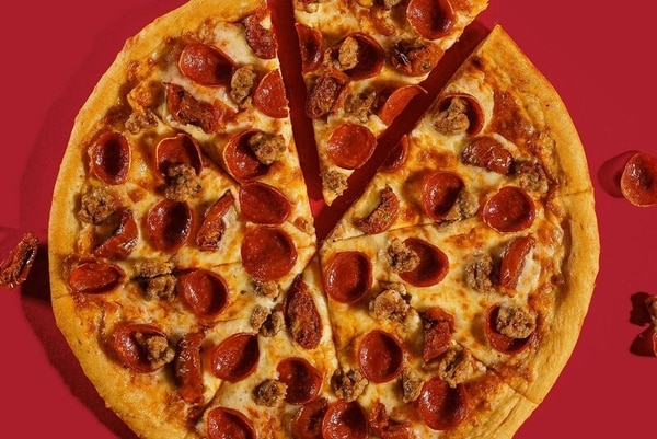 Reward-Maximizing Pizza Loyalty Programs