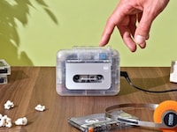 Nostalgic Compact Clear Cassettes Image 2