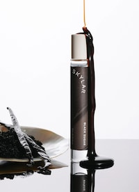 Dual-Sugar Fragrances Image 3