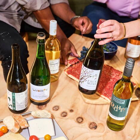 Non-Alcoholic Wine Clubs