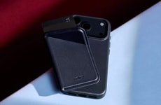 Minimalist Magnetized Smartphone Wallets