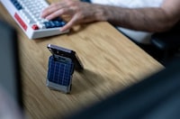 Solar-Powered Power Bank Wallets Image 6