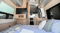Fashion Lifestyle Camper Vans Image 8