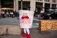 Quirky Pasta-Defying Campaigns Image 4