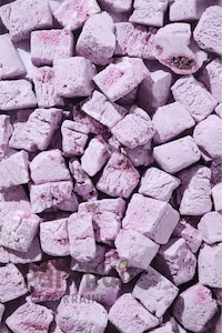 Freeze-Dried Ice Cream Cubes Image 1