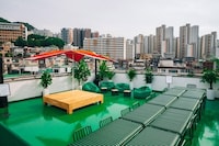 Renewed Urban Rooftops