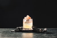 Moon-Inspired Mexican Cocktails Image 4