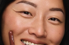 Cushioned Grip Lip Liners