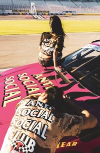 Motorsports Crossover Apparel Lines Image 8