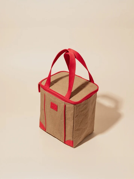 Stylish Poppy-Inspired Cooler Bags