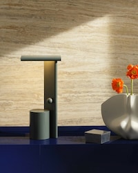 Sculptural Geometry Lamps Image 3