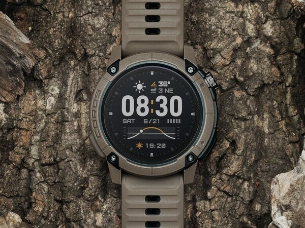 Adaptive Navigation Watches