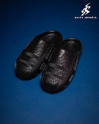 Futuristic 3D-Printed Clogs Image 1