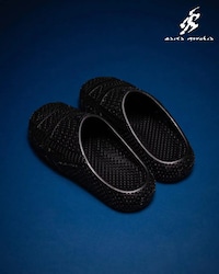 Futuristic 3D-Printed Clogs Image 2