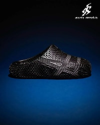 Futuristic 3D-Printed Clogs Image 4