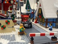 Toy Building Block Exhibits Image 2