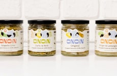 Tear-Free Seasoned Onions