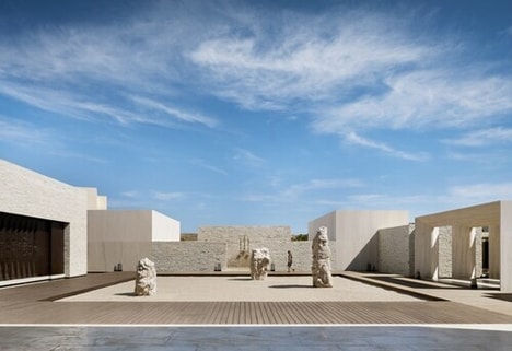 Immersive Hotel Art Experiences