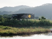 Lunar-Based Rotating Pavilions Image 3