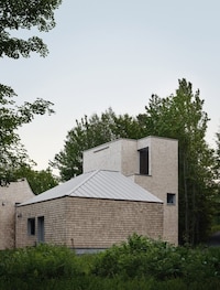 Woodland Arts Pavilions Image 1