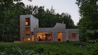 Woodland Arts Pavilions Image 3