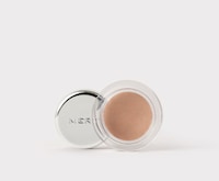 Buildable Cream Eye Shadows Image 2