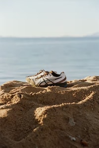 Seaside Running Shoes Image 3
