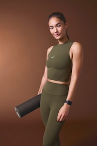 Activewear Medical Apparel Crossovers Image 4