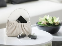 Hyper-Slim Card-Style Trackers Image 3