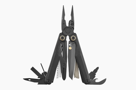 Durable 90s Era Multitools
