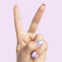 Kid-Friendly Press-On Nails Image 7