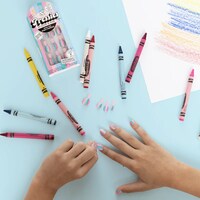 Kid-Friendly Press-On Nails Image 8