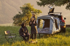 Hitch-Mounted Vehicle Tents