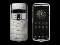 Opulent Alligator Leather Smartphones Image 7