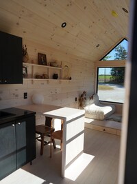 Full-Time Living Tiny Houses Image 5