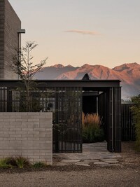 Mountain Courtyard Residences Image 2