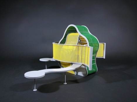 Adaptive Color Workstations