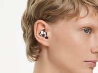 Crystal Earwear Earplugs Image 3