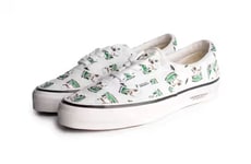 Graphic Skate Sneakers